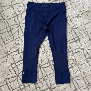 Lululemon Train 23” inseam crop Indigo Blue Size 8